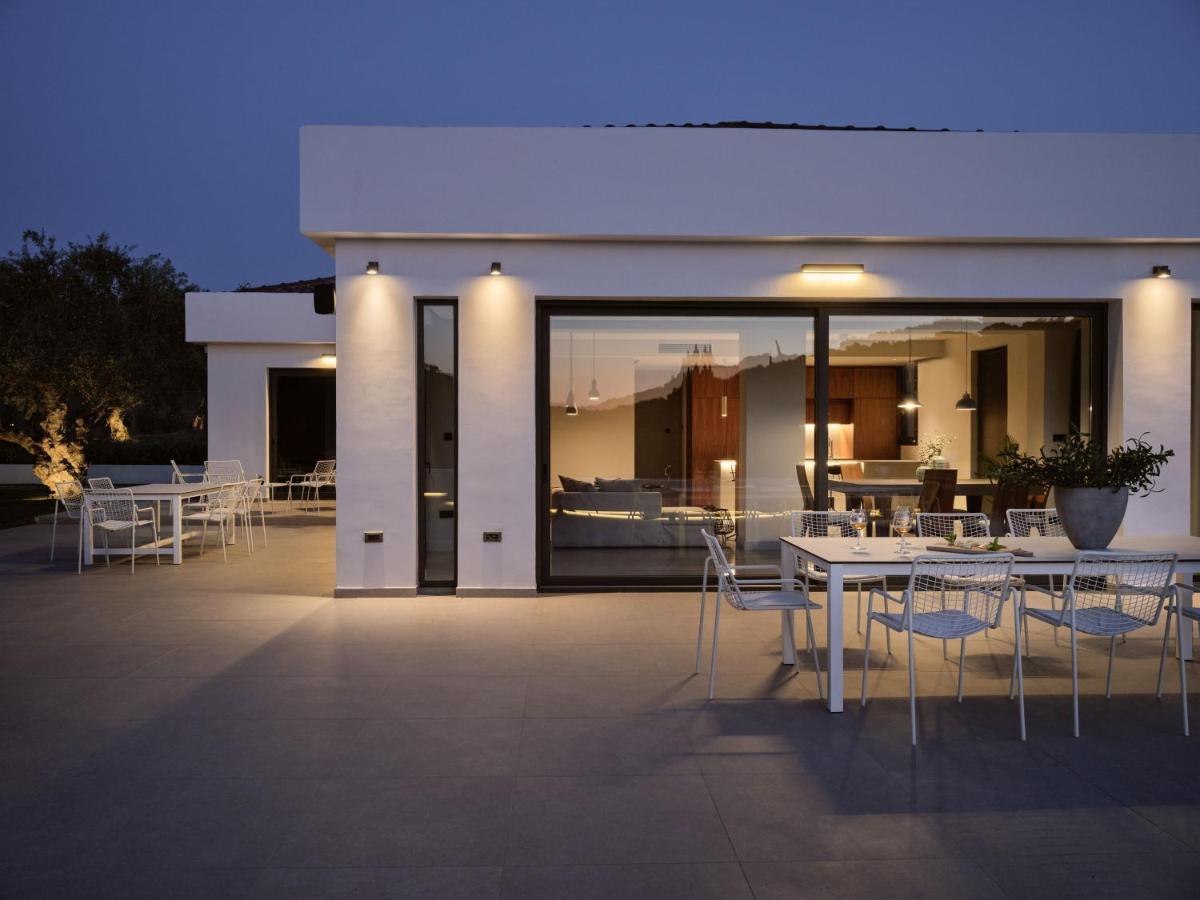 Drallos Luxury Villa Alykanas  Exterior photo